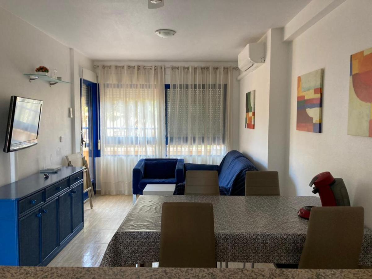 2-Bedroom And Living Room Apartment Near Campoamor Beach Buitenkant foto