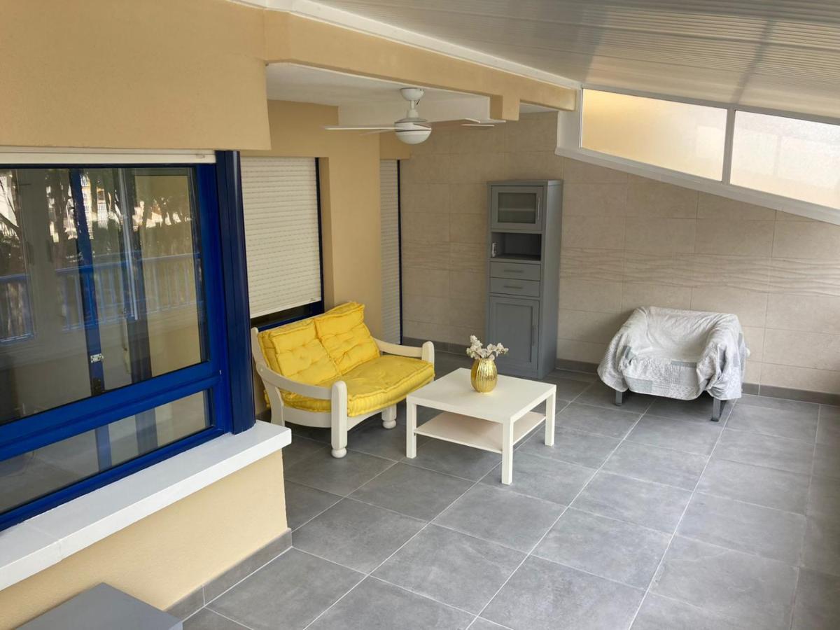 2-Bedroom And Living Room Apartment Near Campoamor Beach Buitenkant foto